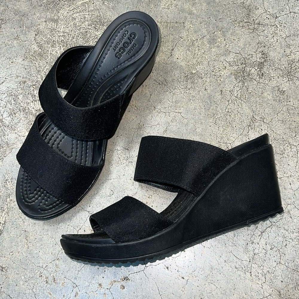 Crocs brand dual comfort wedges